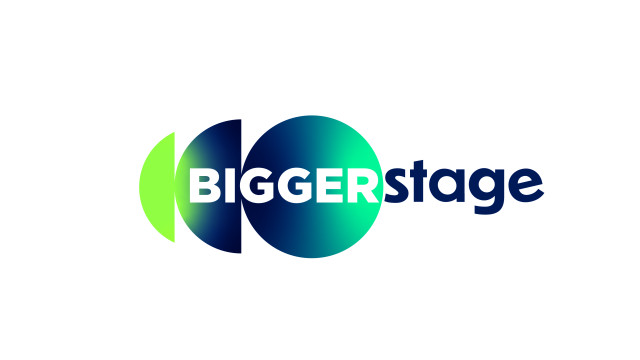 BiggerStage